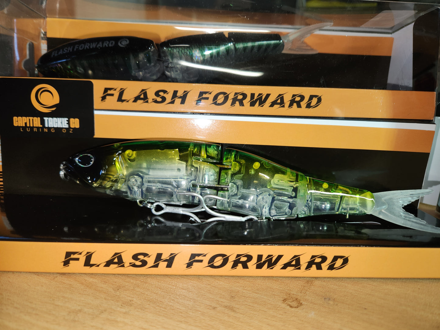 Flash Forward Hard Body wake bait
